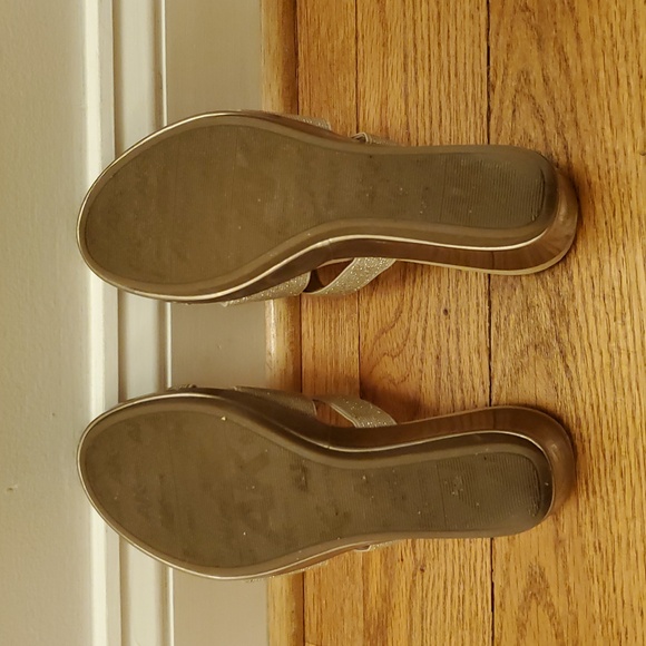 Anne Klein Women's Gold Sparkle Wedge Sandals - Picture 7 of 13